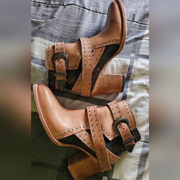 Freebird Boots "Patsy" - Picture 3 of 3